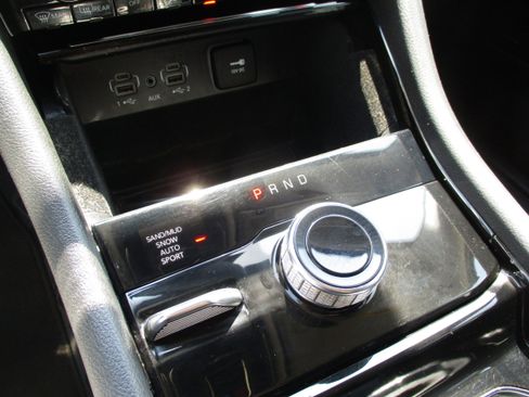 Used 2022 Jeep Grand Cherokee L Limited image 32