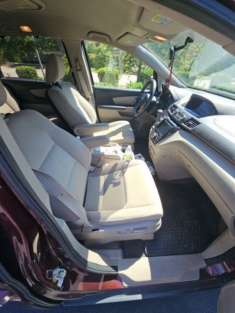 Used 2017 Honda Odyssey SE image 11
