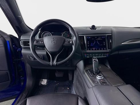 Used 2022 Maserati Levante Modena image 24