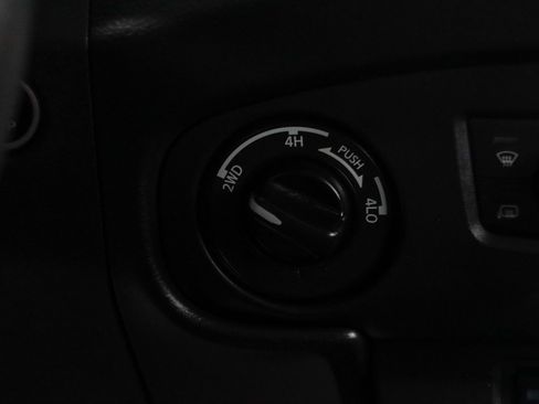 Used 2023 Nissan Frontier PRO-4X w/ Pro Convenience Package AWD/4WD image 22