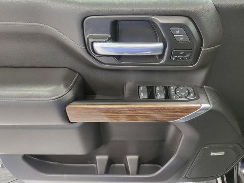 Used 2021 Chevrolet Silverado 2500 High Country w/ Z71 Off-Road Package image 24