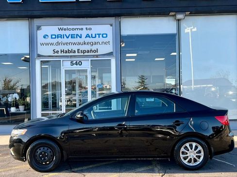 Used 2012 Kia Forte EX w/ Fuel Economy Pkg image 2