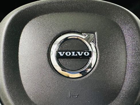 Used 2020 Volvo S60 T6 Momentum w/ Protection Package Premier AWD/4WD image 16