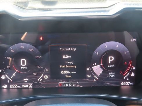 Used 2025 GMC Canyon AT4 w/ Technology Plus Package AWD/4WD image 34