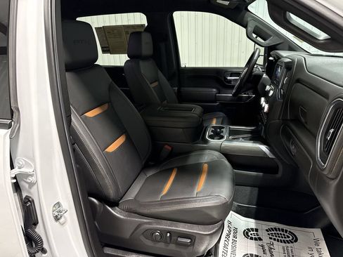 Used 2022 GMC Sierra 2500 AT4 w/ AT4 Preferred Package AWD/4WD image 29