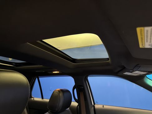 Used 2013 Ford Explorer Sport image 25