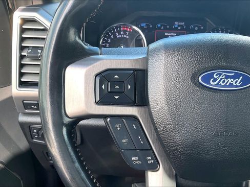 Used 2021 Ford F350 Platinum image 21