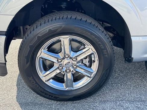 New 2025 Ford F150 XLT w/ Equipment Group 301A Standard image 9