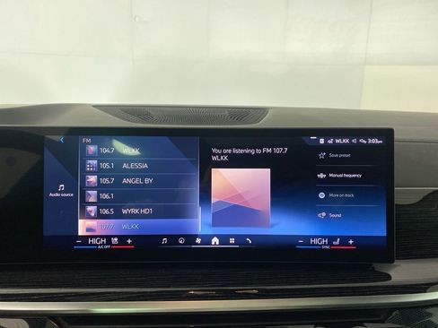 New 2026 BMW X5 xDrive40i w/ M Sport Package image 15