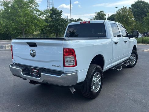 Used 2024 RAM 3500 Tradesman w/ Chrome Appearance Group AWD/4WD image 10