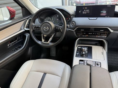 Used 2025 MAZDA CX-90 3.3 Turbo w/ Preferred Package AWD/4WD image 25