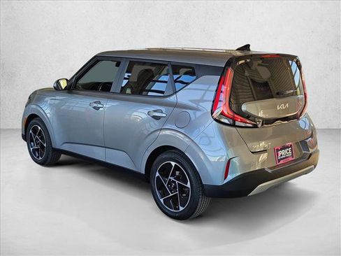 Used 2023 Kia Soul EX image 8