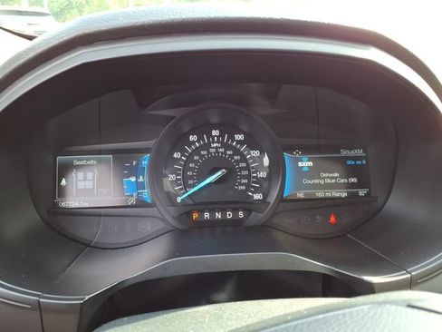 Used 2022 Ford Edge ST-Line w/ Class II Trailer Tow Package AWD/4WD image 34