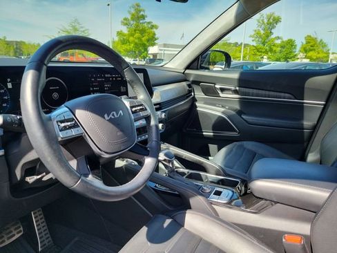 Used 2025 Kia Telluride SX Prestige image 14