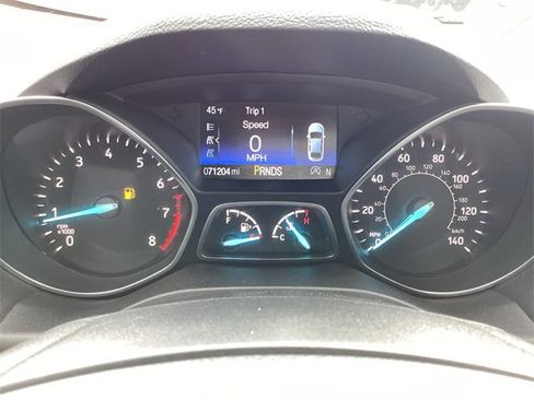 Used 2019 Ford Escape SEL image 16