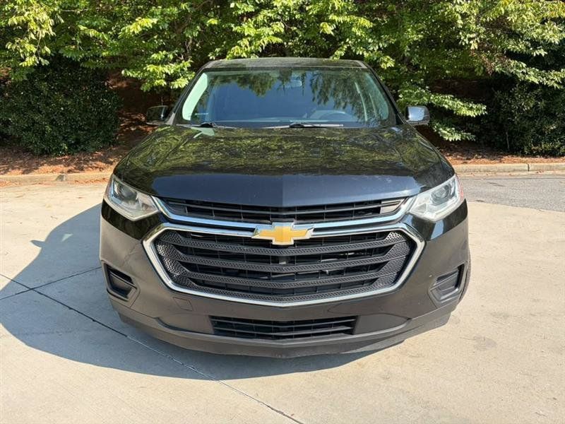 Used 2019 Chevrolet Traverse LS FWD image 2
