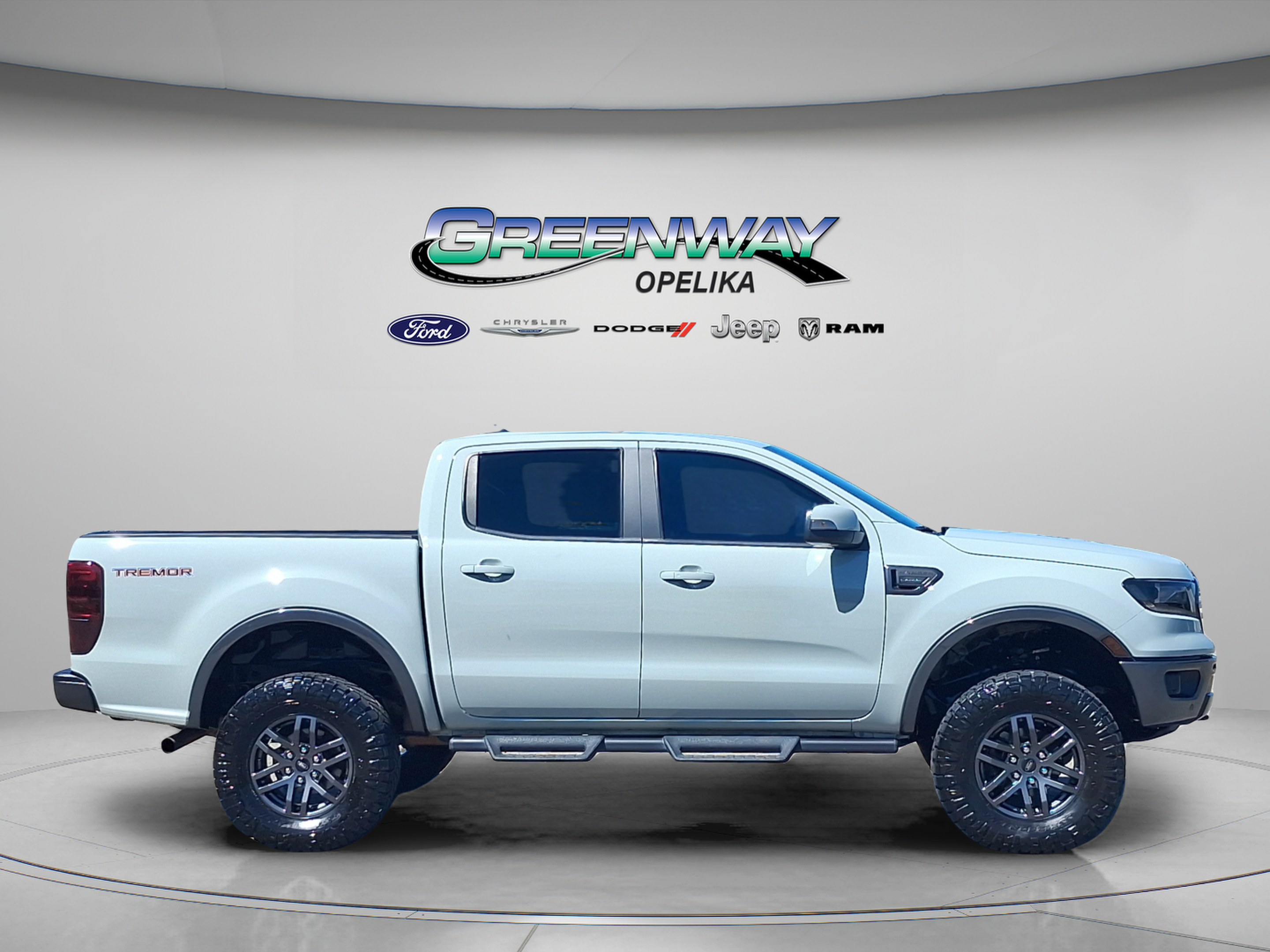 Used 2021 Ford Ranger Lariat w/ Tremor Off-Road Package AWD/4WD image 8