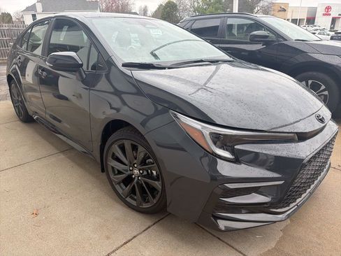 Used 2026 Toyota Corolla XSE image 6