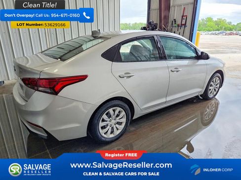 Used 2019 Hyundai Accent SE FWD image 4