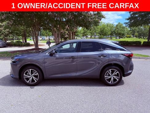 Used 2025 Lexus RX 350 Premium w/ Accessory Package (Z1) FWD image 4