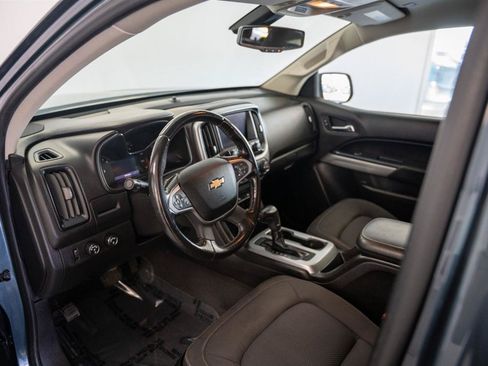 Used 2019 Chevrolet Colorado LT w/ LT Convenience Package AWD/4WD image 13
