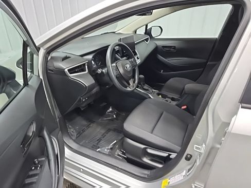 Used 2023 Toyota Corolla LE FWD image 28