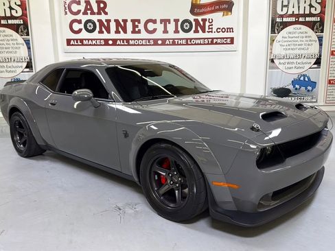 Used 2023 Dodge Challenger SRT Super Stock RWD image 4