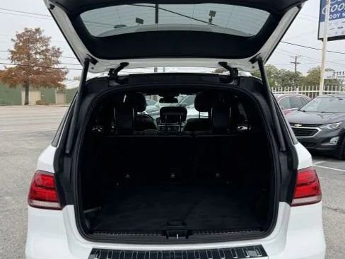 Used 2018 Mercedes-Benz GLE 43 AMG 4MATIC image 13