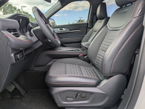 New 2025 Ford Explorer ST-Line w/ Premium Package image 23