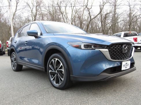 Used 2022 MAZDA CX-5 AWD 2.5 S w/ Premium Plus Pkg image 4