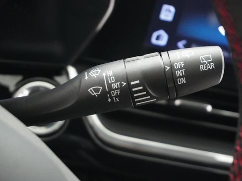 New 2026 Chevrolet Trax RS image 22