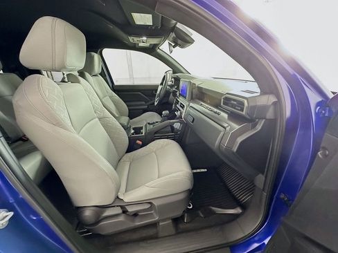 Certified 2025 Toyota Tacoma SR5 image 27