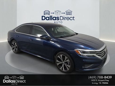 Used 2022 Volkswagen Passat 2.0T SE FWD image 2