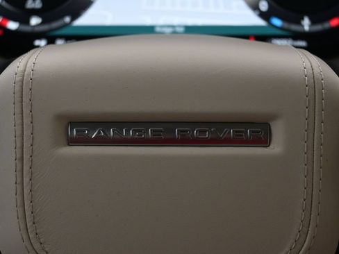 Used 2025 Land Rover Range Rover Long Wheelbase SE AWD/4WD image 21