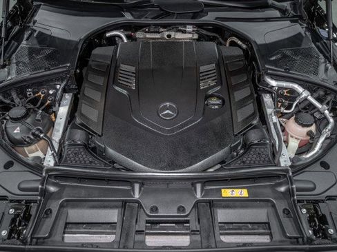 Certified 2022 Mercedes-Benz S 580 S 580 4MATIC&reg; Sedan image 22