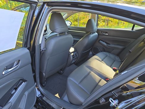 New 2025 Nissan Altima 2.5 SL image 15