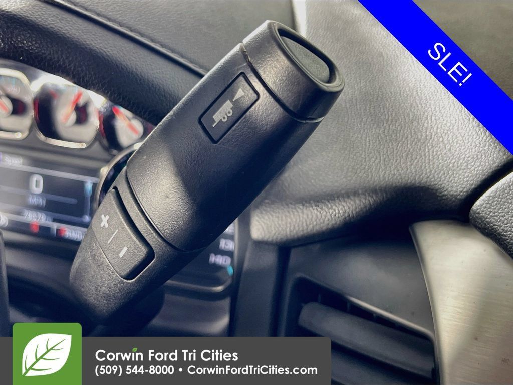 Used 2020 GMC Yukon XL SLE AWD/4WD image 10