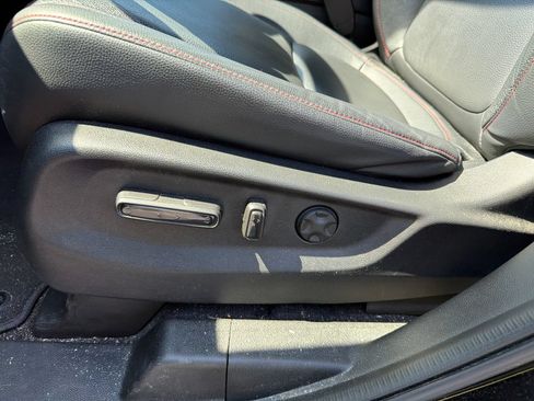 Used 2023 Honda Odyssey Sport image 12