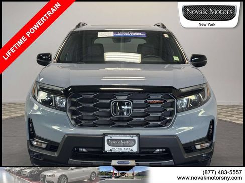 Used 2022 Honda Passport TrailSport image 2