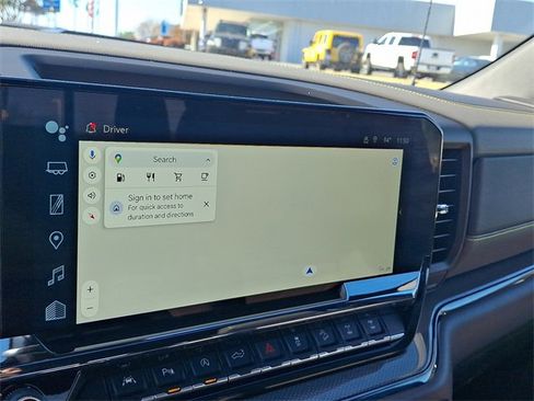 Used 2025 Chevrolet Silverado 1500 ZR2 w/ Technology Package image 17