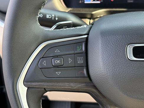 New 2025 Jeep Grand Cherokee L Limited w/ Black Appearance Package image 20