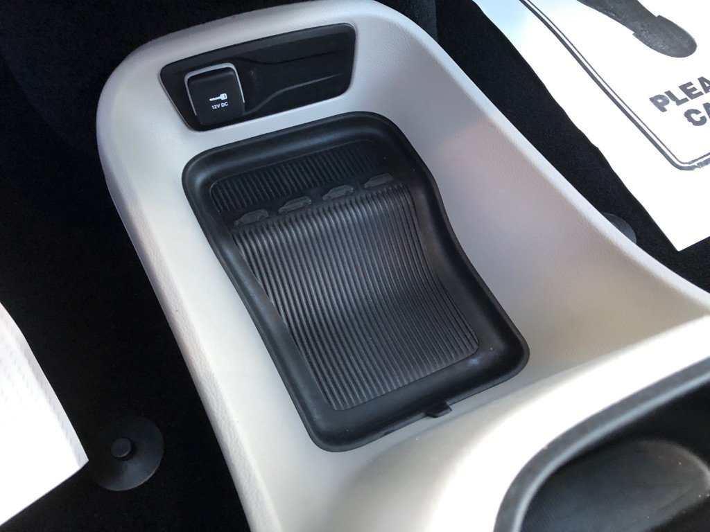 Used 2024 Chrysler Pacifica Touring-L FWD image 29