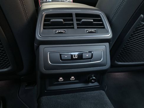 Used 2024 Audi A6 Premium Plus image 38