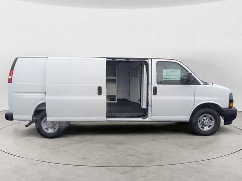 New 2025 Chevrolet Express 2500 Extended w/ Driver Convenience Package RWD image 6