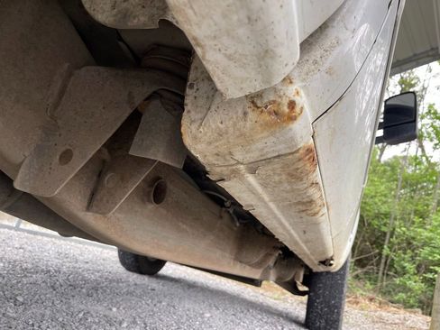 Used 2003 Chevrolet Silverado 2500 LS image 34