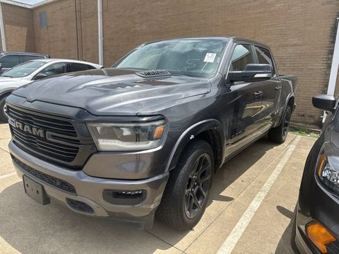 Used 2022 RAM 1500 Laramie AWD/4WD image 1