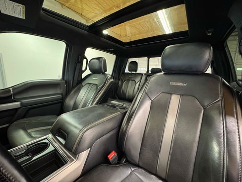 Used 2019 Ford F250 Platinum w/ Platinum Ultimate Package AWD/4WD image 15