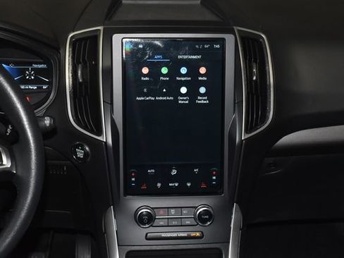 Used 2024 Ford Edge SEL image 16