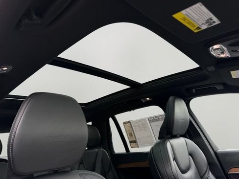 Used 2019 Volvo XC90 T6 Inscription w/ Advanced Package AWD/4WD image 7