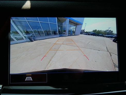 Used 2023 Cadillac XT6 Premium Luxury image 26